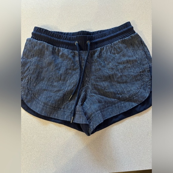 Athleta Beachside Linen Striped Shorts - Picture 7 of 7